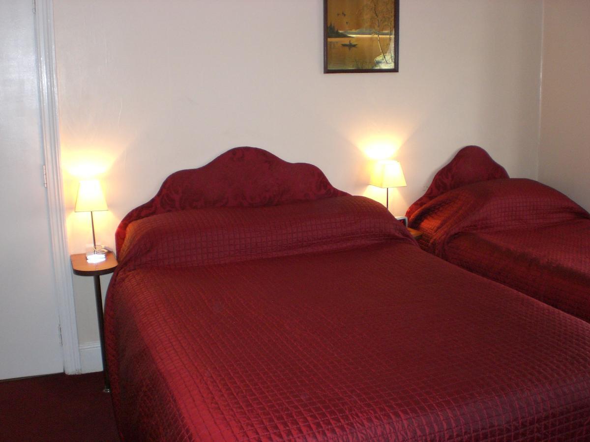Melville Lodge Gatwick Horley Habitación foto
