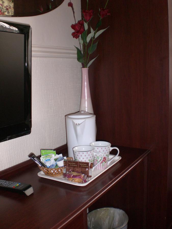 Melville Lodge Gatwick Horley Habitación foto
